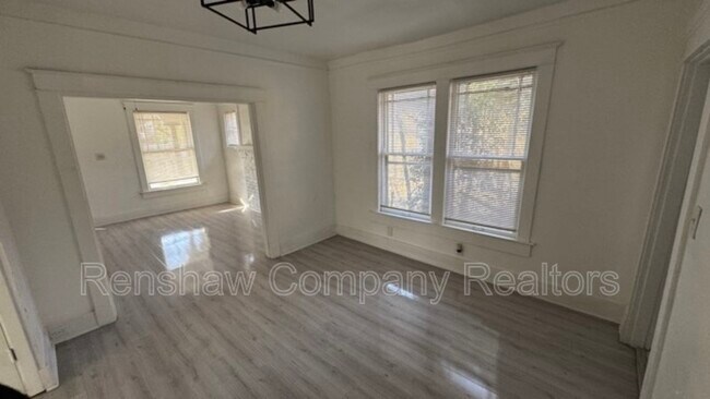 Building Photo - 3294 Spottswood Ave