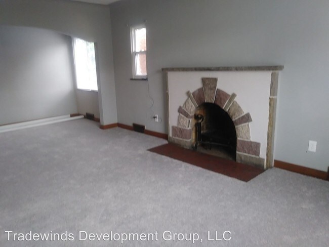 Foto del edificio - 3 br, 1 bath House - 11853 Nashville St