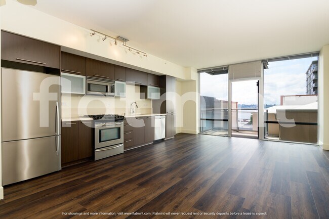 Foto del edificio - 2911 2nd Ave