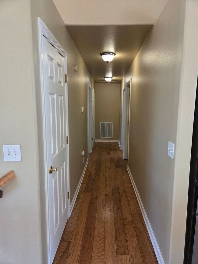 Foto del edificio - 20800 W Willow Springs Dr