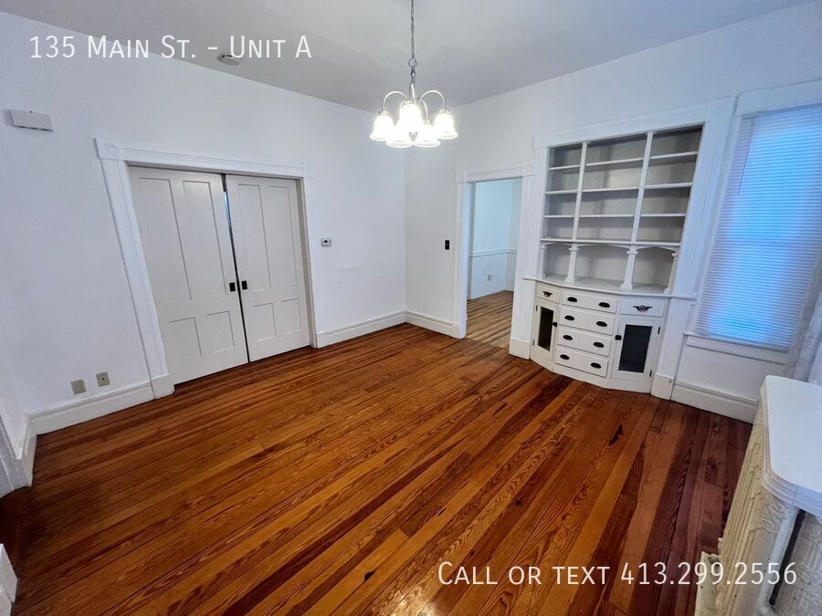 Foto principal - 135 Main St