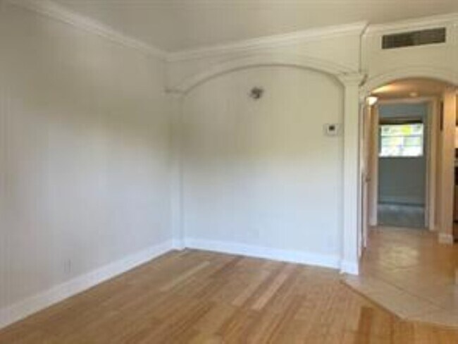 Foto del edificio - 901 NE 3rd St
