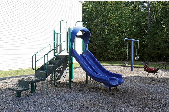 Playground - Austin Creek Apartments