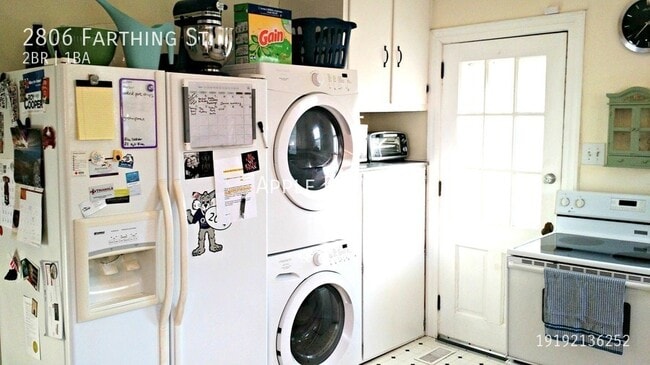 Building Photo - 2806 Farthing St