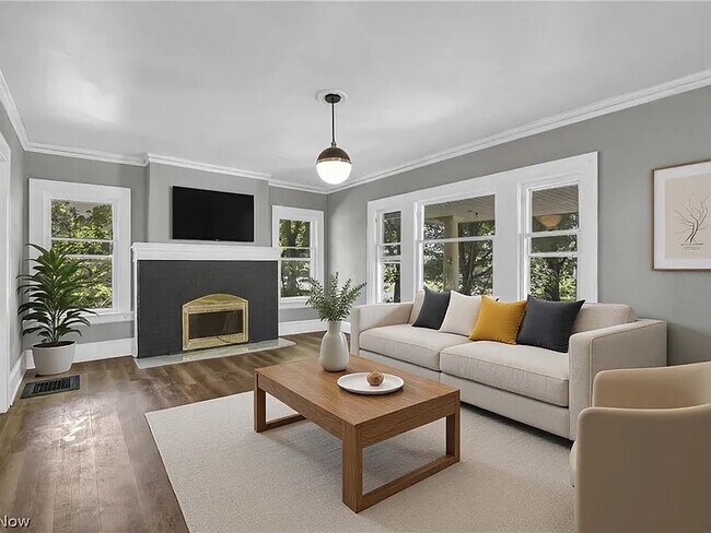 Building Photo - 2231 Bellfield Ave