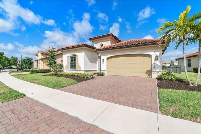 Building Photo - 11835 S Baypoint Cir