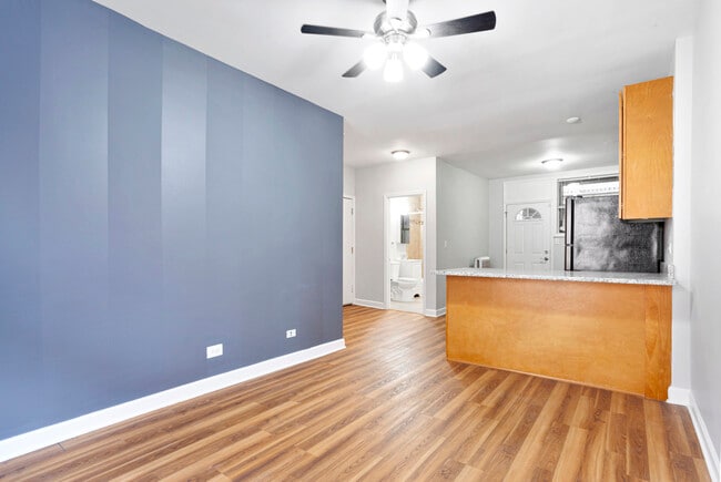 Foto del edificio - 1702 W Juneway Terrace