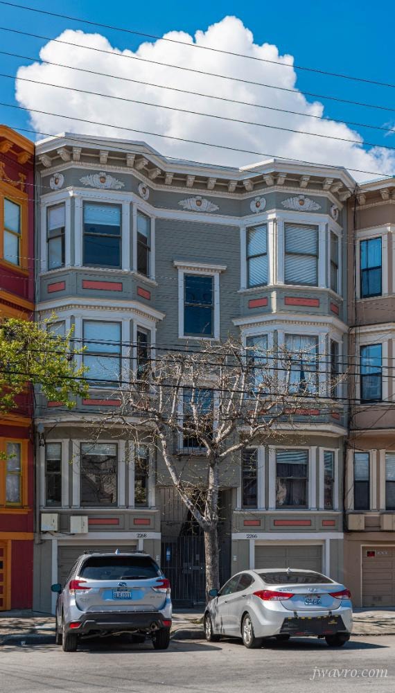 Building Photo - 2268 Bryant St