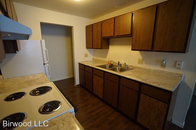 Building Photo - 4405 Dwight Dr