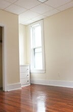 Building Photo - 42 N Prospect St