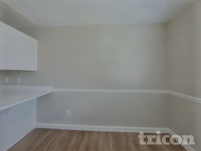 Foto del edificio - 4 Sweetberry Ct