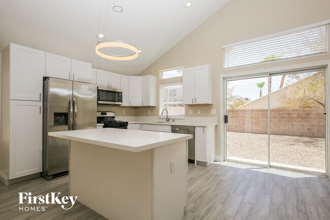 Building Photo - 4518 Lone Mesa Dr