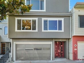 Building Photo - 44 Bradford St