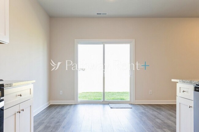 Building Photo - 2310 Nabali Wy