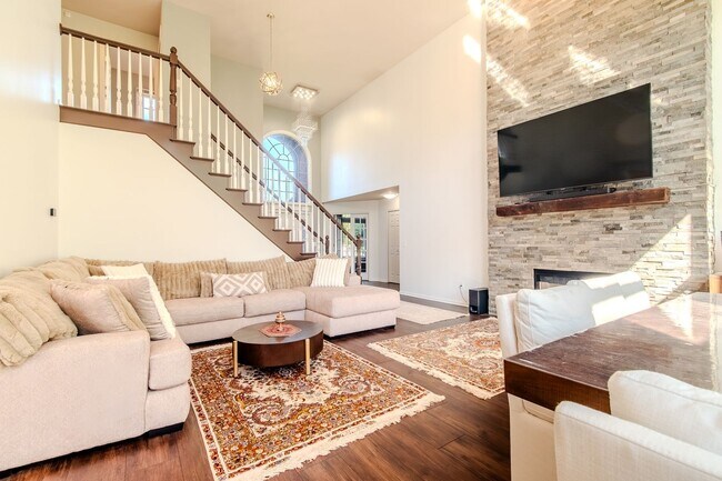 Foto del edificio - 56194 Birkdale Dr