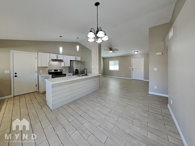 Foto del edificio - 830 W Mohawk Ln