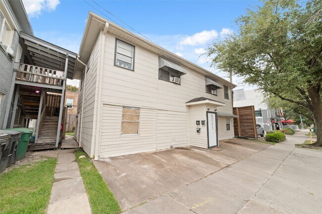 Foto del edificio - 3705 Mandell St