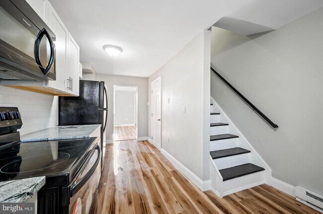 Foto del edificio - 2131 E Clearfield St