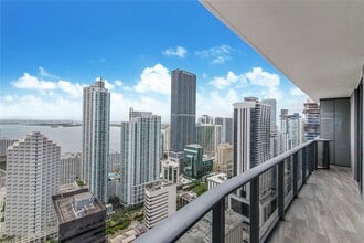 Building Photo - 801 S Miami Ave