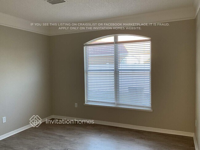 Foto del edificio - 11383 Aston Hall Dr