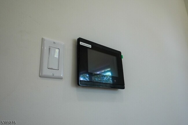 Building Photo - 776 Bergen St