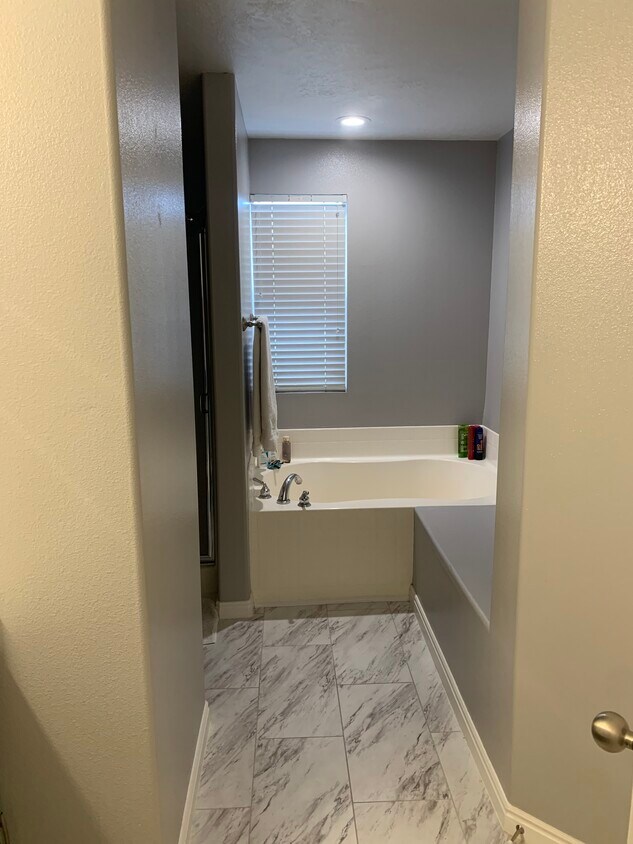 Foto principal - 1555 Wynview Ln