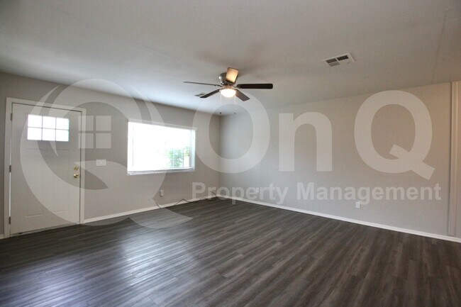 Foto del edificio - 1732 W Maricopa St