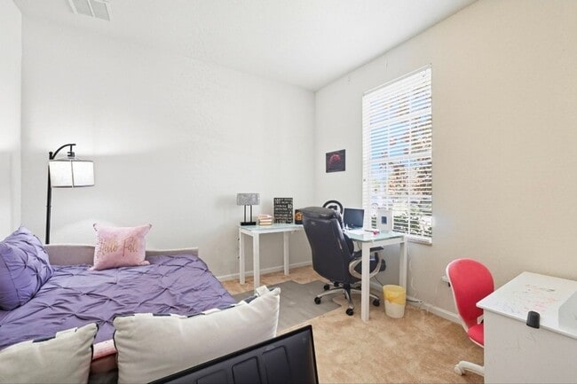 Building Photo - Spacious 6BR House in Kissimmee