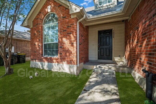 Building Photo - 1028 Gate Creek Ln