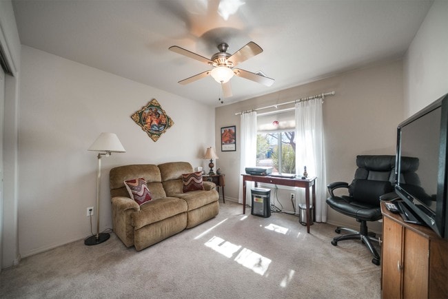 Foto del edificio - 2590 W Covey Ln