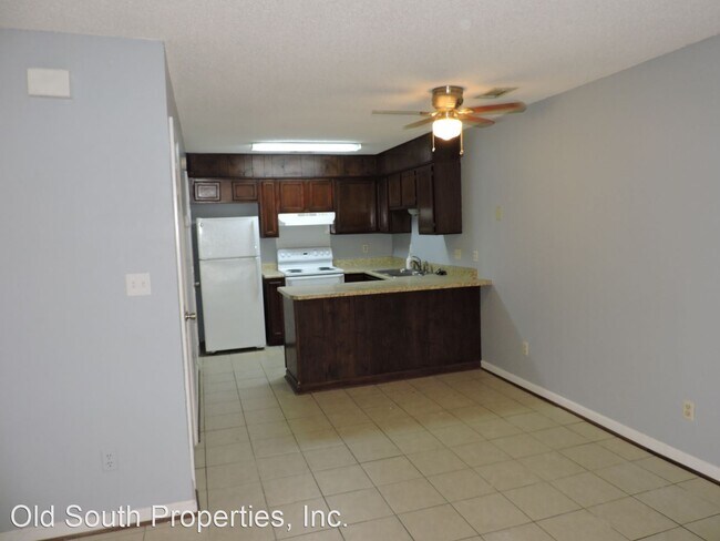 Building Photo - 2 br, 1 bath House - 6398 Fairfield Drive C