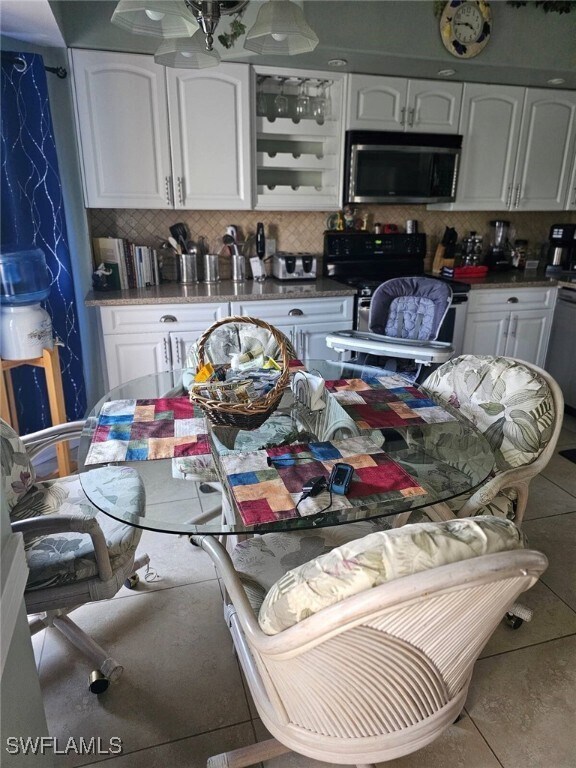 Foto del edificio - 1420 Cape Coral Pkwy W