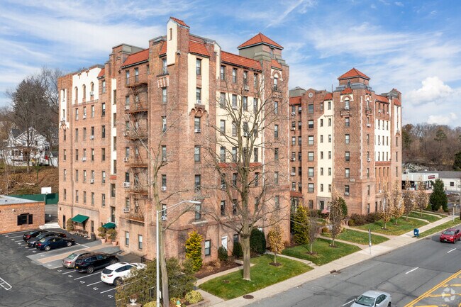 Foto del edificio - Hartsdale Gardens