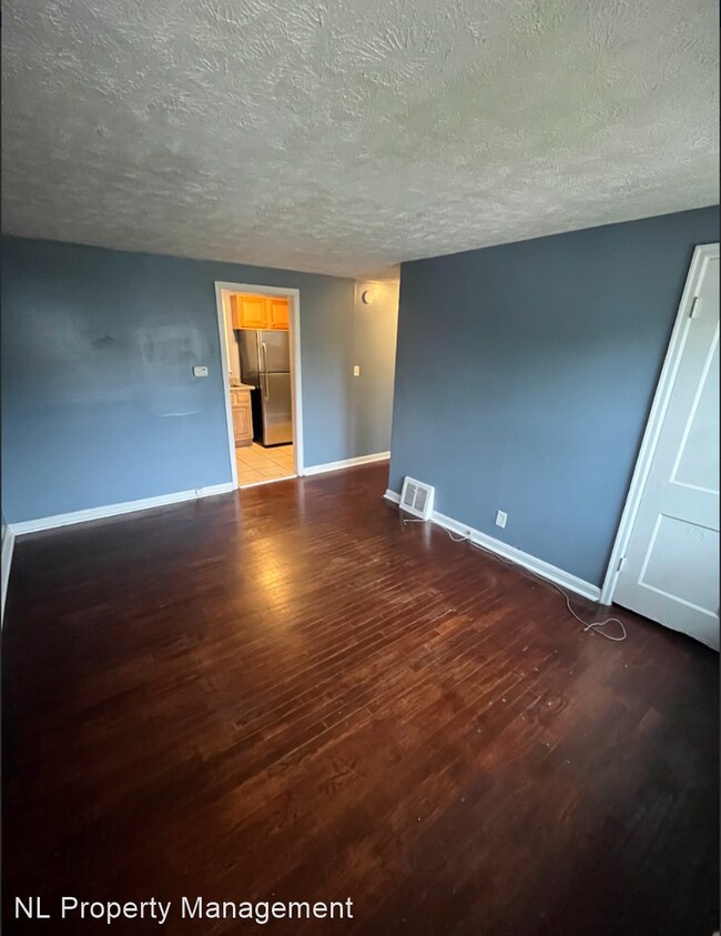 Building Photo - 1 br, 1 bath House - 3064 S 41st  St.