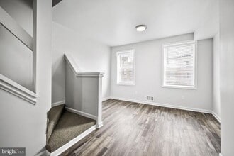 Building Photo - 22 S Carey St
