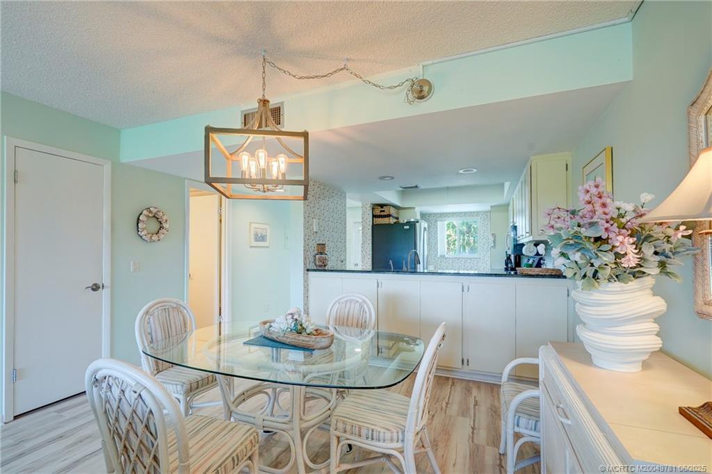 Foto principal - 5532 NE Gulfstream Way