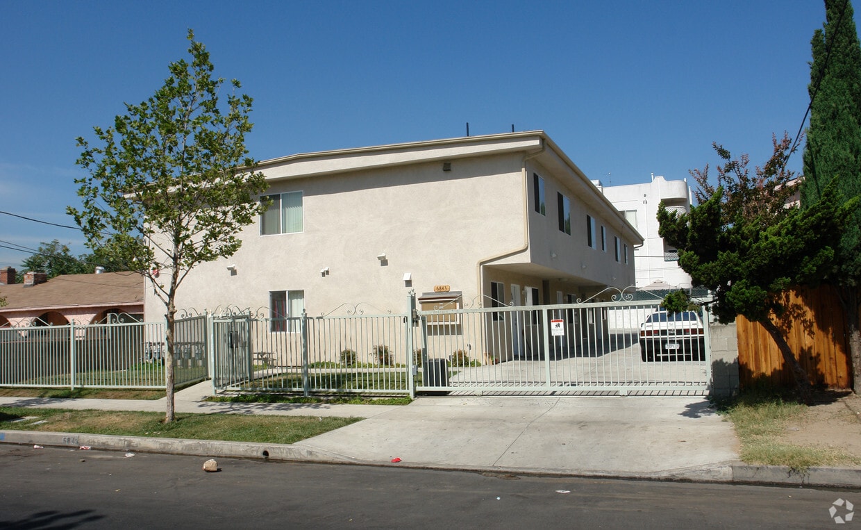 Primary Photo - 6843 Agnes Ave