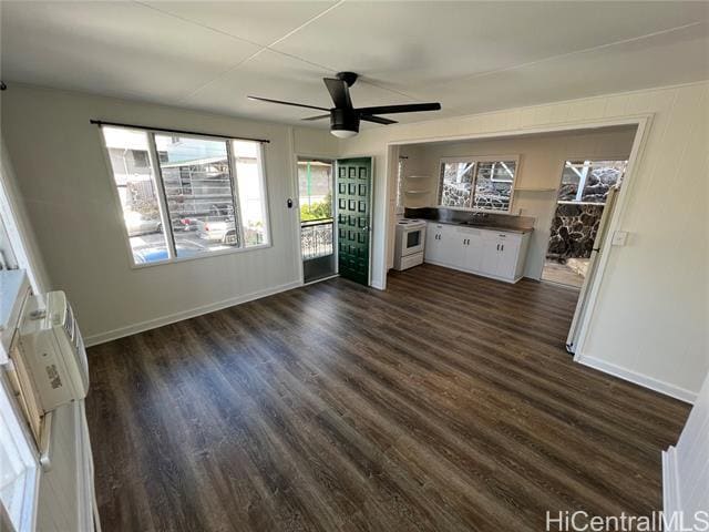 Primary Photo - 1715 10th Ave