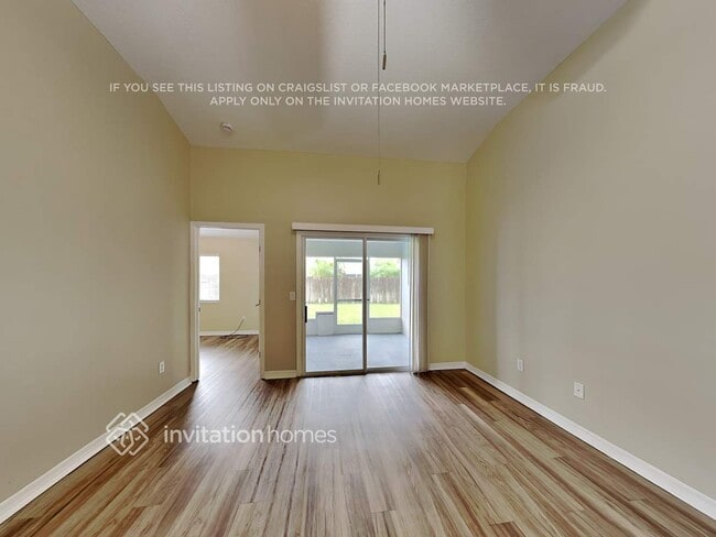 Building Photo - 2521 Ventura Cir