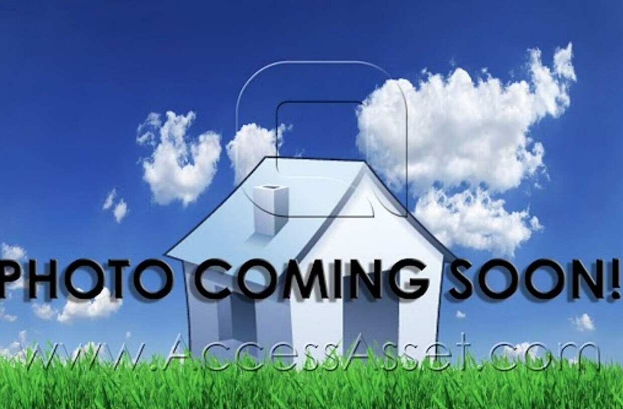 Primary Photo - Charming 3 Bed/2 Bath Duplex with Private ...