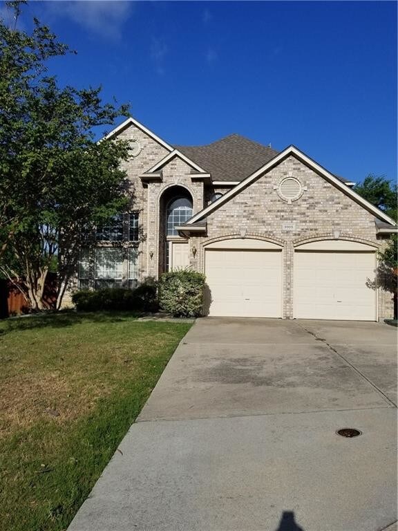 Building Photo - 9905 Cliffside Ct