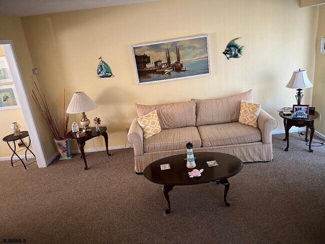 Foto del edificio - 426 Canterbury Ct