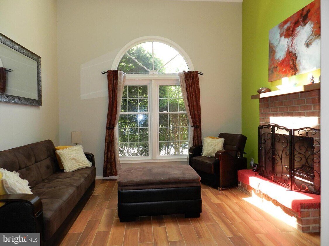 Foto principal - 11 Windsor Cir