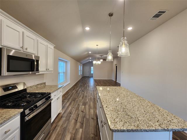 Building Photo - 14072 Drover St