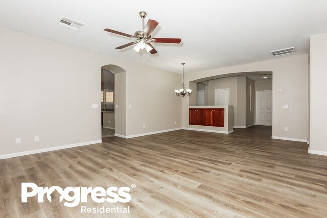 Foto del edificio - 892 W 22nd Ave
