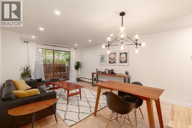 Photo du bâtiment - 1611 E 3rd Ave
