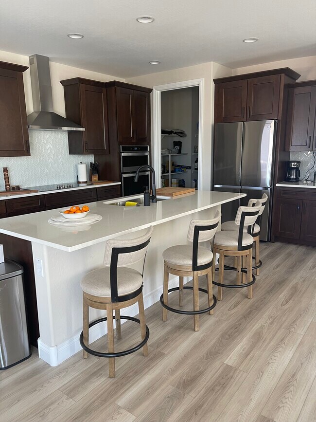 Foto del edificio - 21444 N 268th Dr