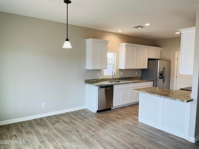 Building Photo - 11176 Cambria Cir