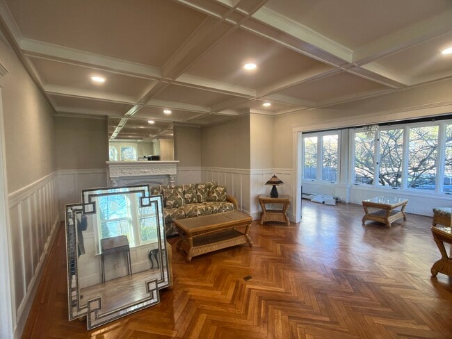 Building Photo - 1 Arborway