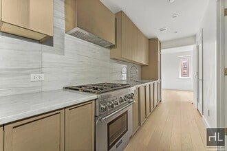 Building Photo - PARK AVENUE